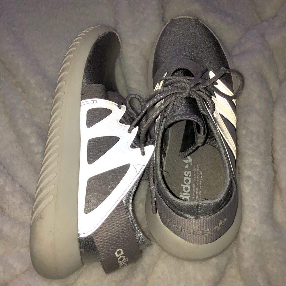 addias sliver tubular shoes